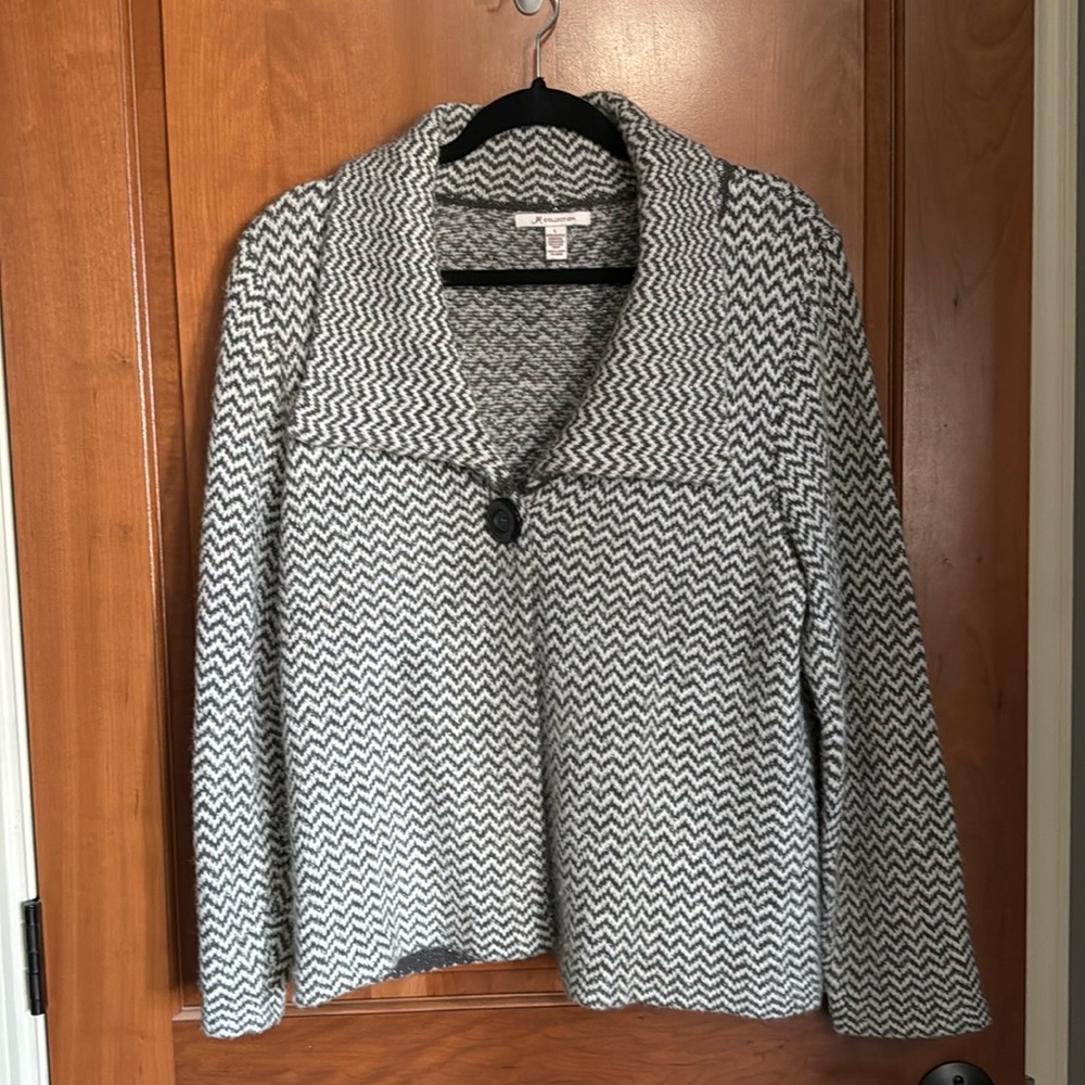 Gray and white, with a little sparkle super cute sweater
